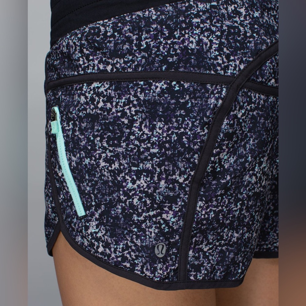 Lululemon Tracker II Short Rocky Road Sand Dune Size 6 - Picture 4 of 10